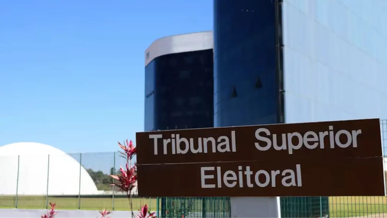 PT desiste de ação e tenta destravar R$ 2,3 bilhões do Fundo Eleitoral