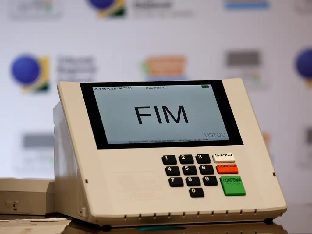 Quaest: 79% dizem que liderança religiosa não influencia voto presidencial