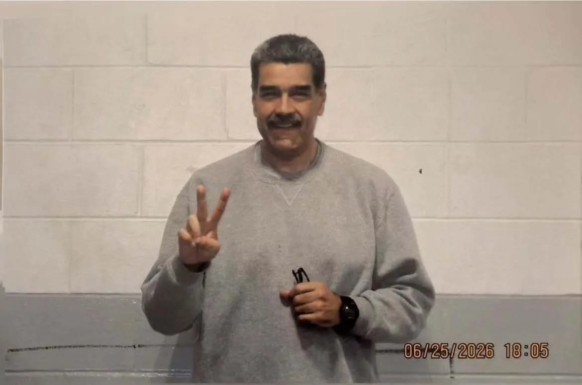 Perfil de Nicolás Maduro publica fotos do líder chavista em prisão nos Estados Unidos