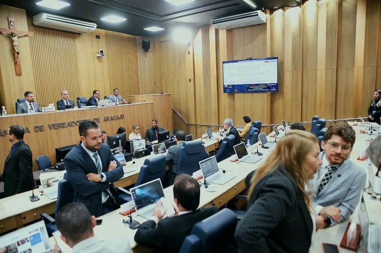 Câmara de Aracaju aprova projetos sobre patrimônio, saúde e combate à violência