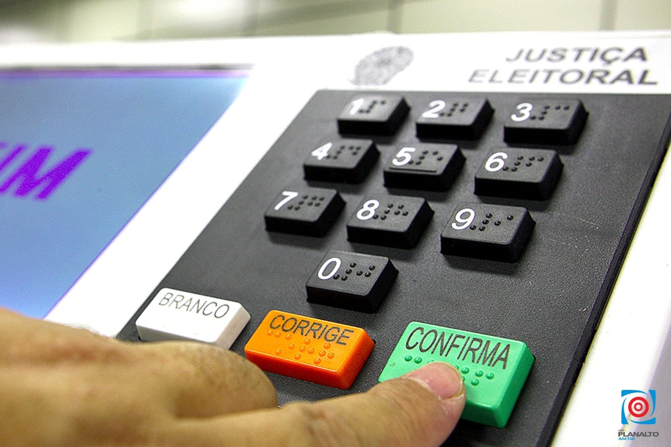 Passo Fundo: 990 pedidos de voto em trânsito para a cidade; 447 saídas