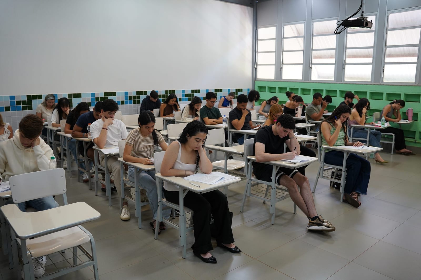 Vestibular Mérito UniCatólica oferece descontos de até 100%
