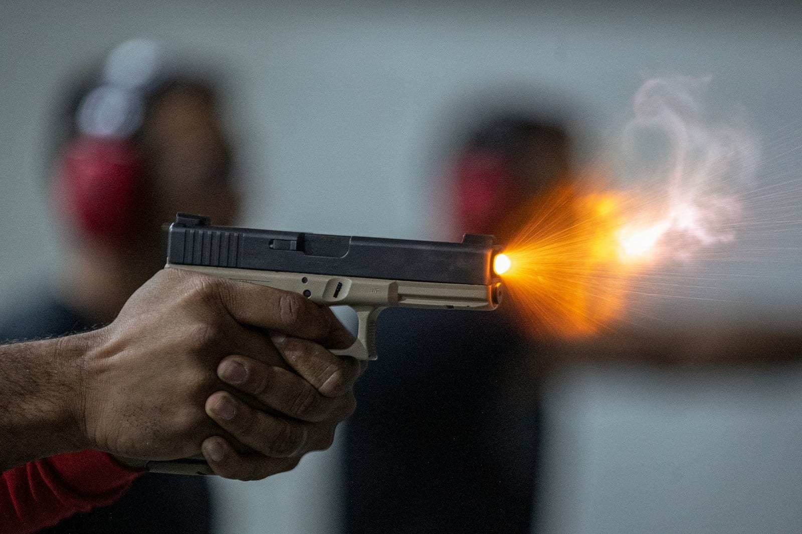 PL 302/2026 amplia porte de arma para empresários, guardas e vigilantes