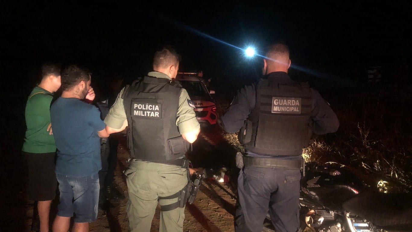 Colisão entre motos deixa dois jovens mortos em Jataúba