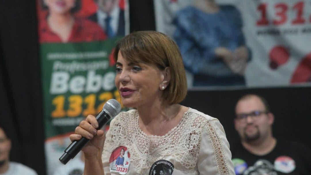 Professora Bebel participa do Sala Política e fala sobre reeleição e propostas