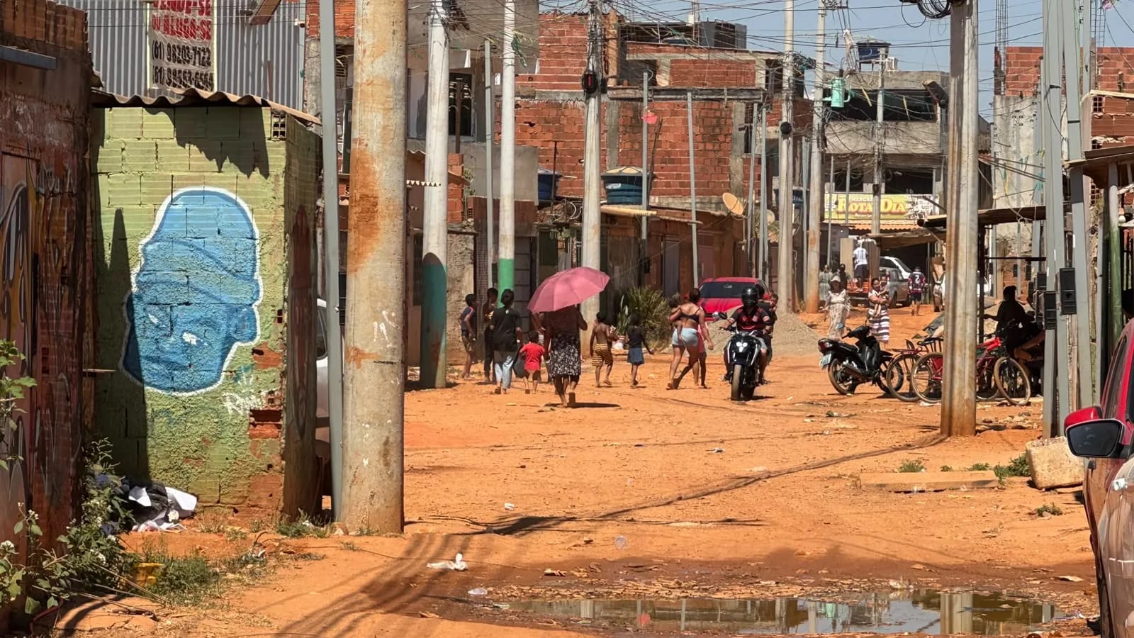 Carta exige água e saneamento para 250 mil moradores das Aris do DF