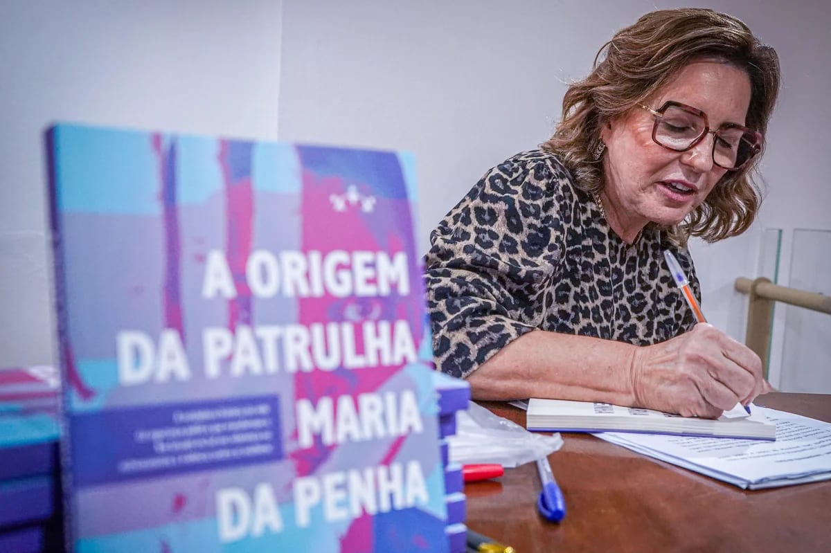 Idealizadora da Patrulha Maria da Penha lança livro e participa de roda de conversa em Caxias