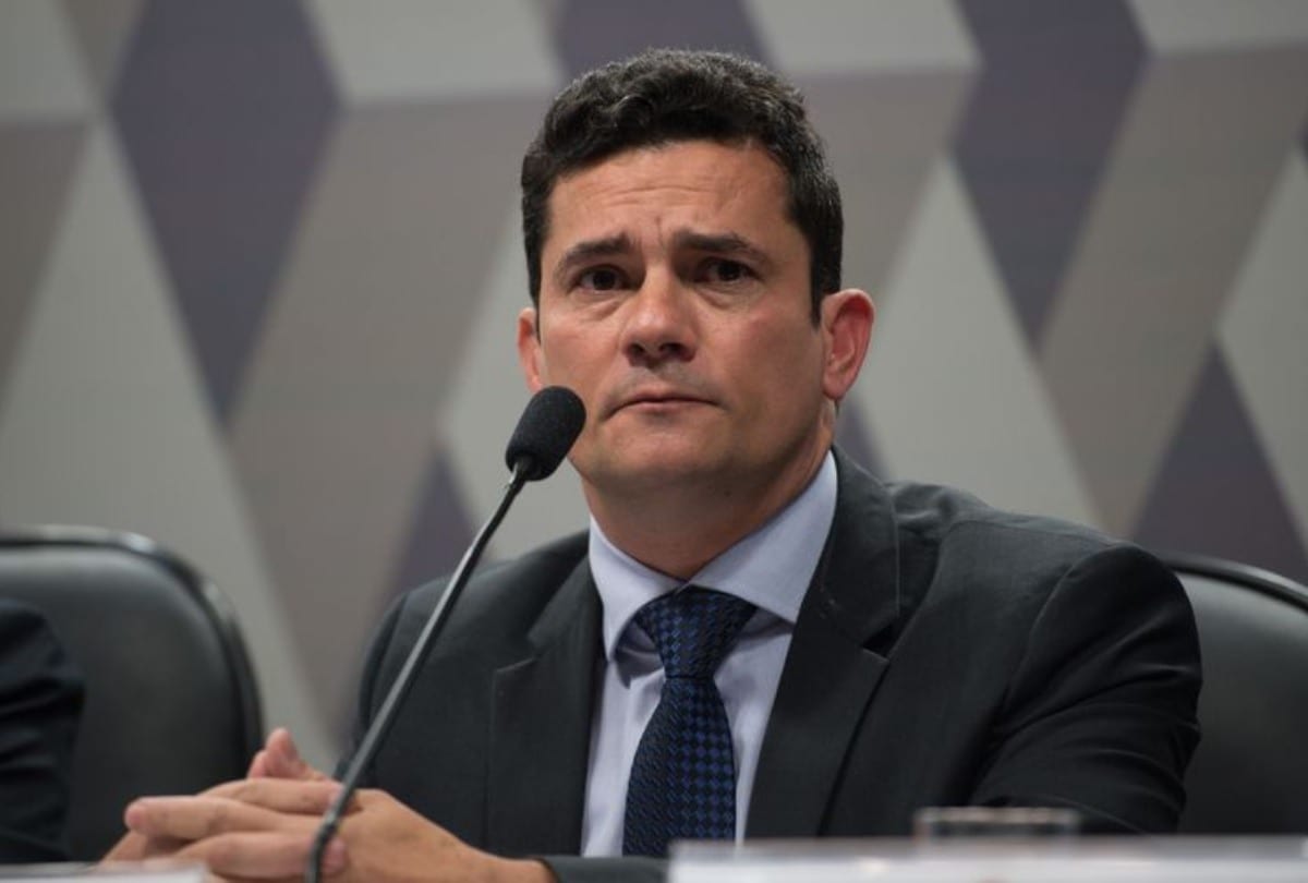 Moro pede à Justiça para barrar três pesquisas no Paraná