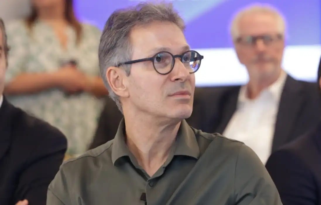 Zema declara apoio a Flávio no 2º turno e diz que Brasil não aguenta mais 4 anos de Lula
