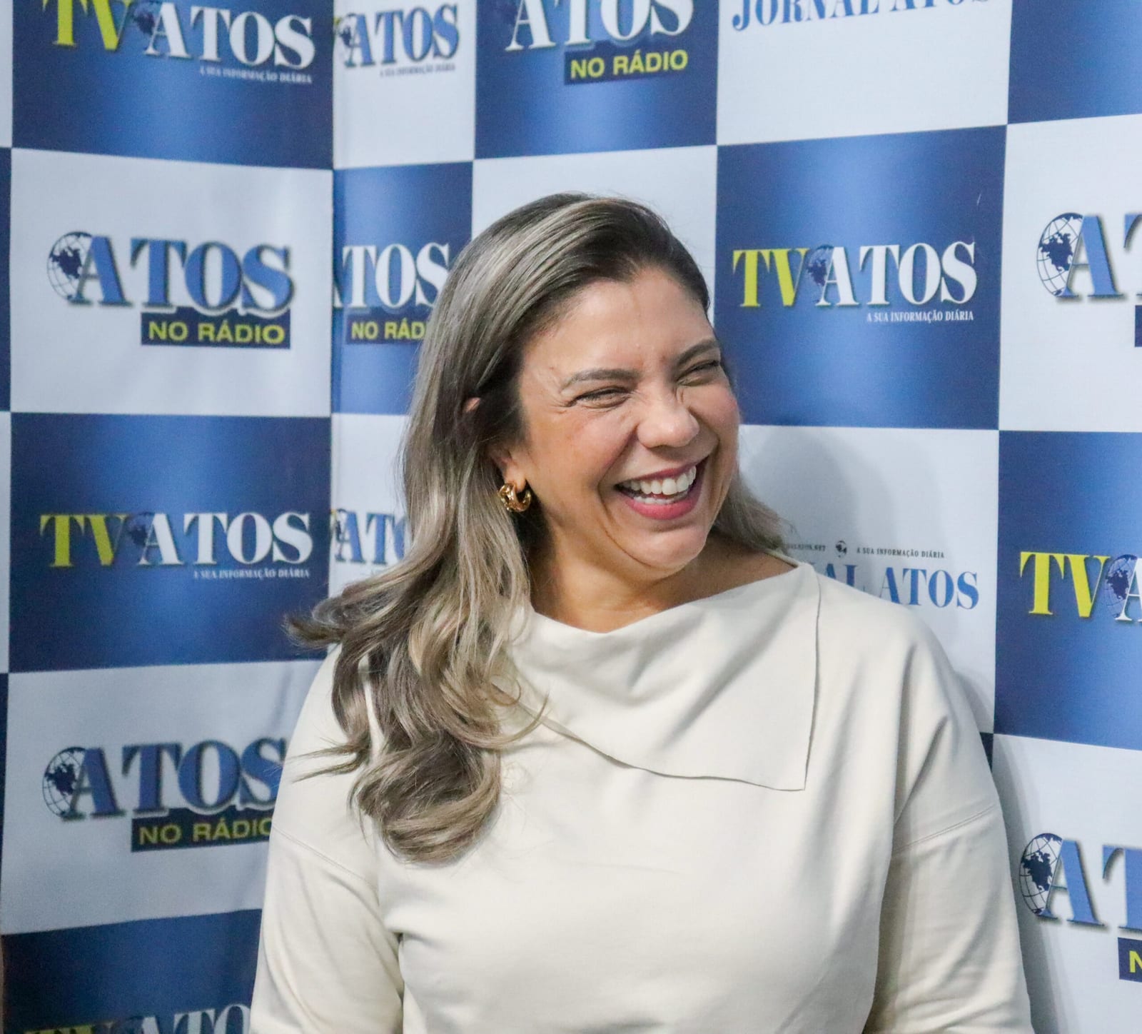 Política a Conta-gotas