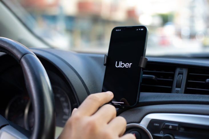 TSE proíbe propaganda eleitoral em veículos de transporte por aplicativo
