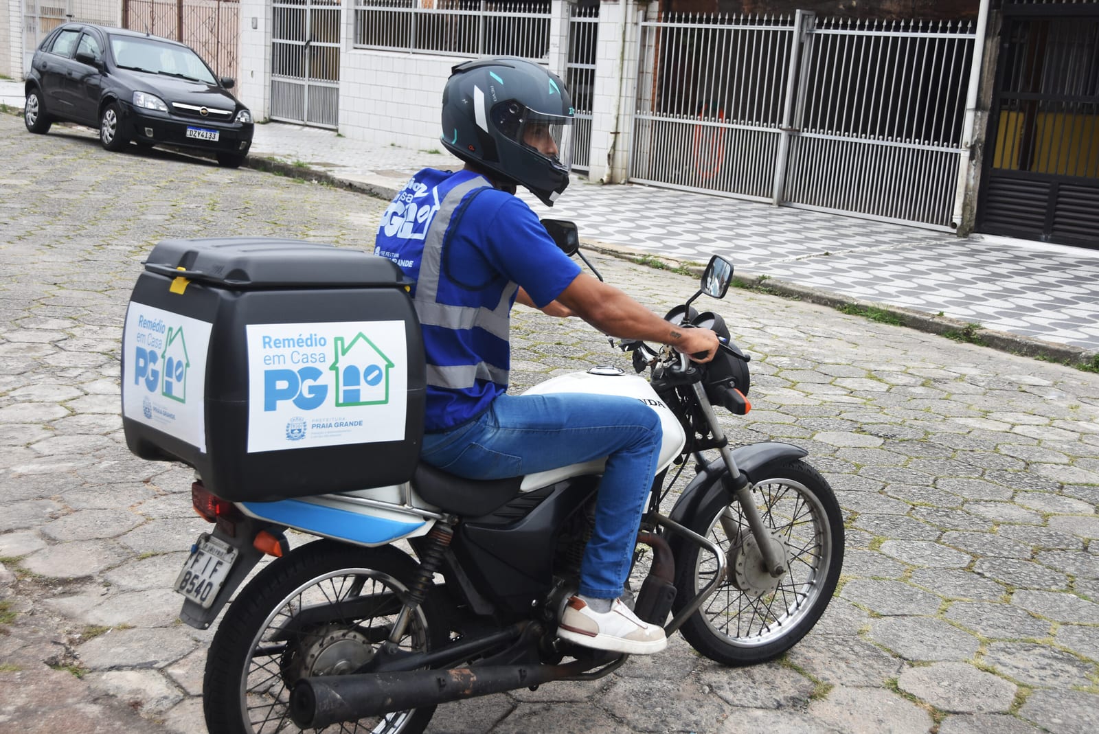 Programa Remédio em Casa de Praia Grande entrega remédios a mais de 600 pacientes