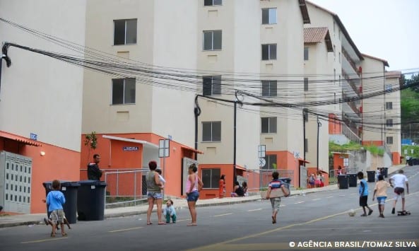 Orçamento de 2027 mantém Bolsa Família em R$ 600