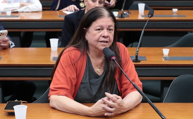 Comissão aprova quebra judicial de sigilo para checar capacidade de pagar pensão alimentícia