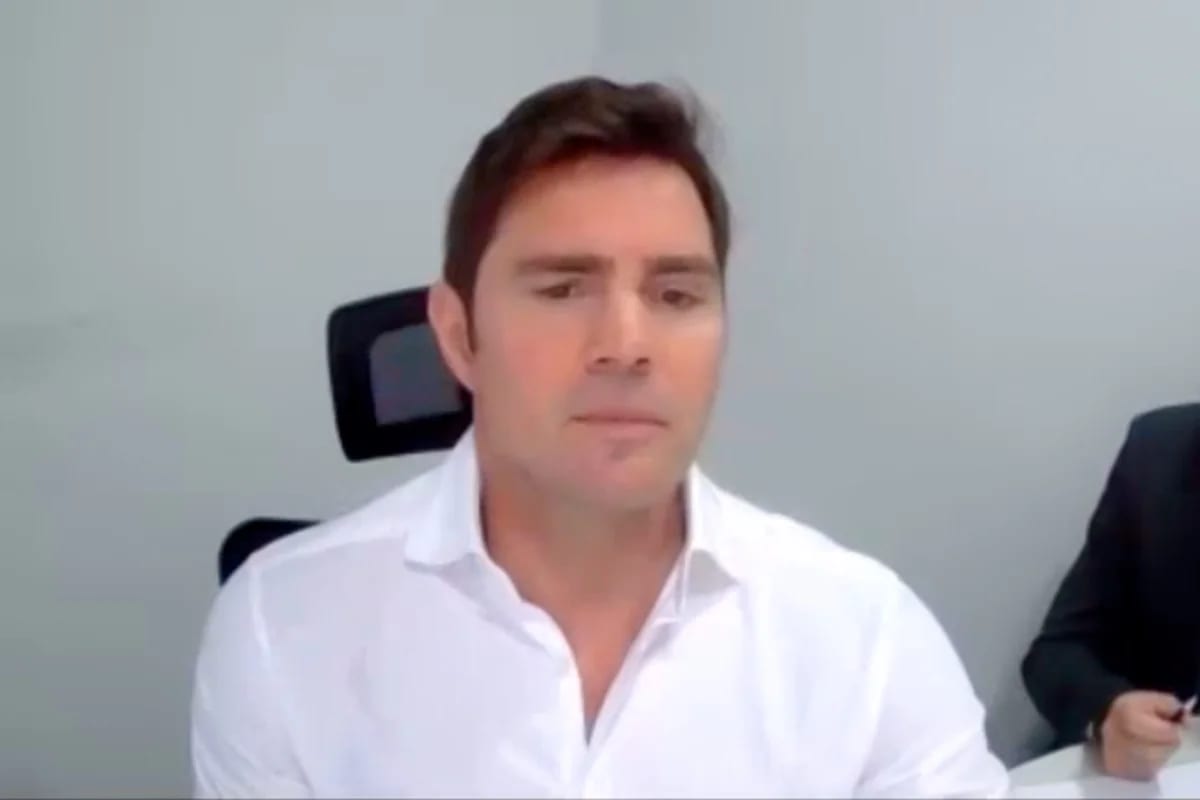 Aliada de Vorcaro diz ao STF que não dormiu por vibrações de tornozeleira