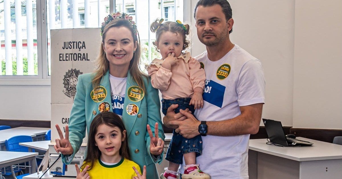 Júlia Zanatta é a deputada federal mais votada da história de SC