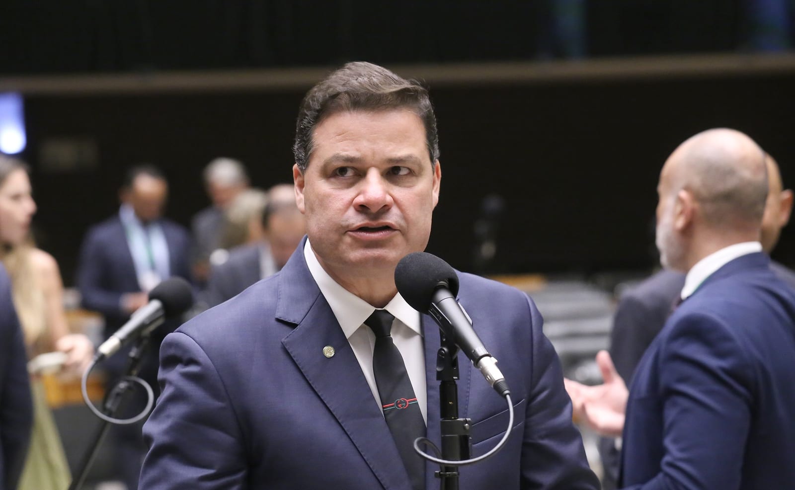 Sandro Alex (PSD) quer ampliar escolas cívico‑militares no Paraná