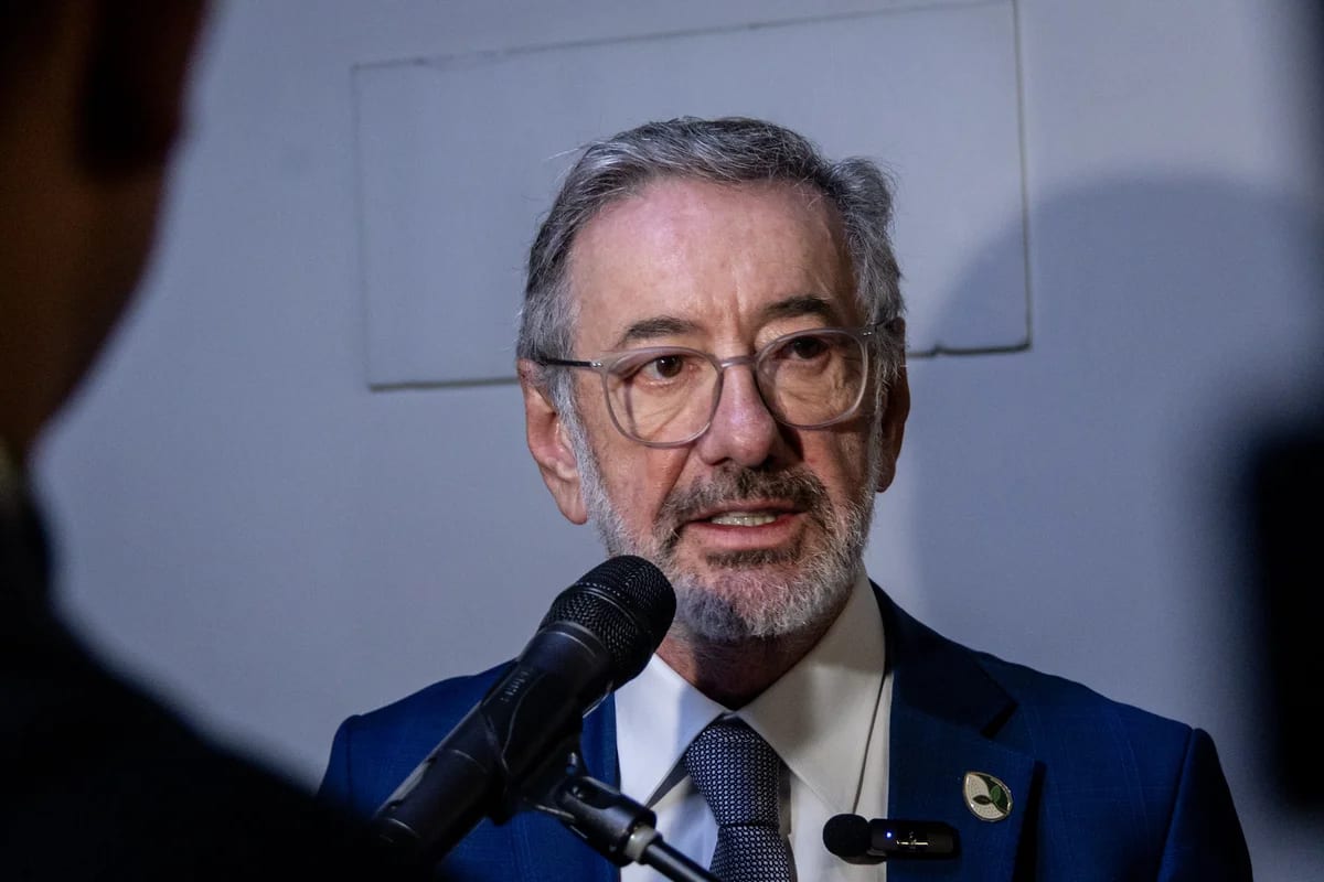 Ministro diz que resposta tarifária ao EUA não ficará pronta até dezembro