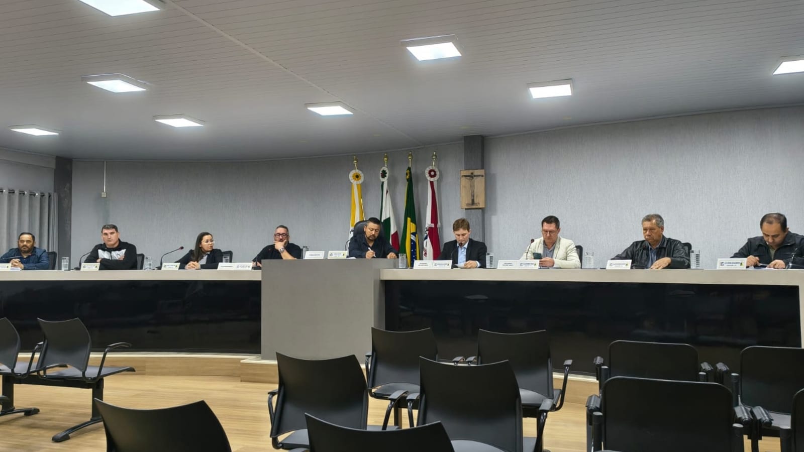 Dionísio Cerqueira cria Banco Municipal de Ração