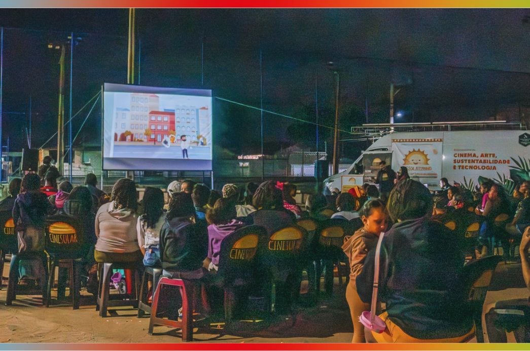 Cinema ao ar livre e movido a energia solar exibe em Cubatão o filme O Menino e o Panda, dia 14/10