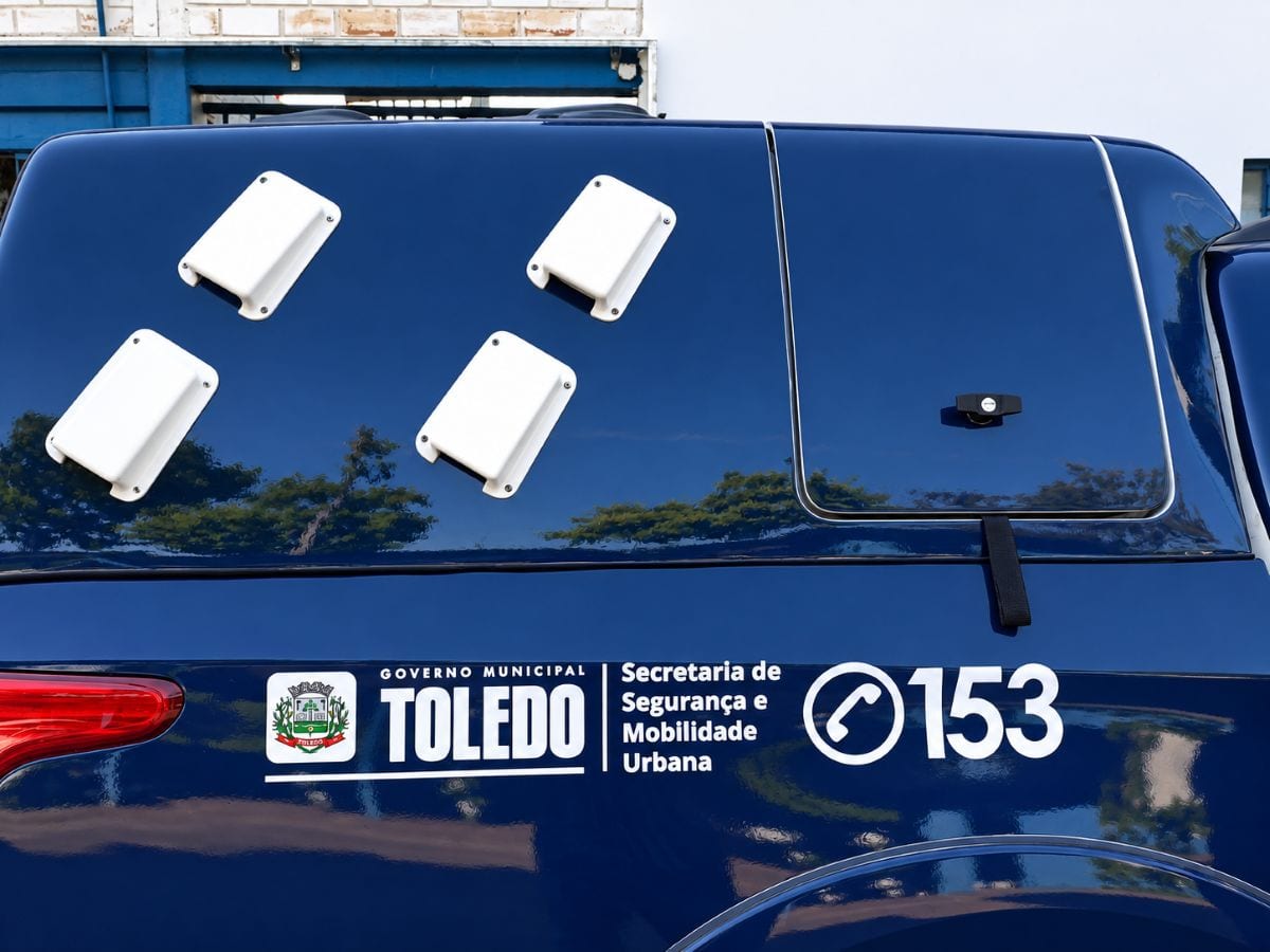 Populares detêm homem suspeito de tentar roubar celular com faca em Toledo