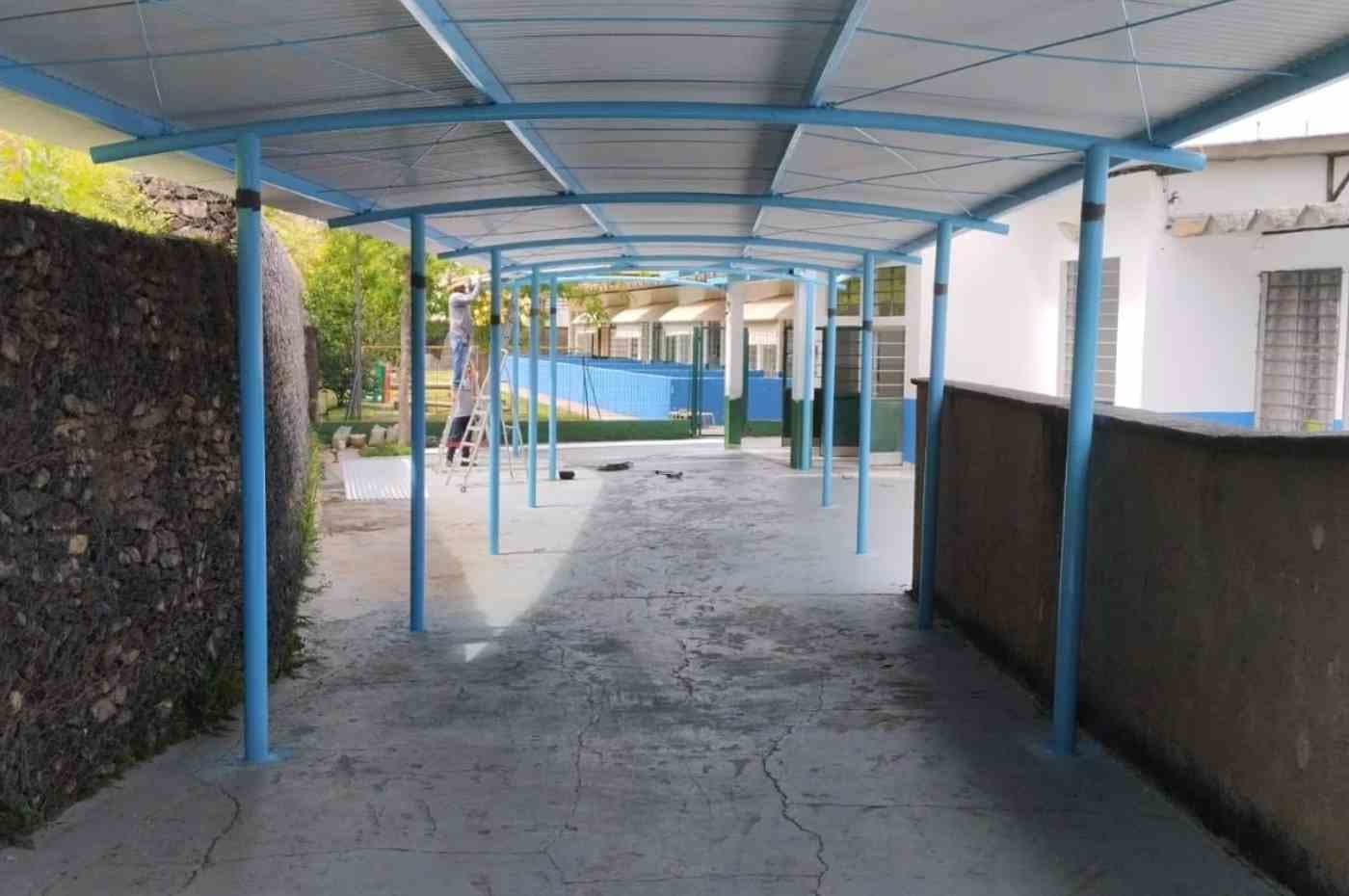 Prefeitura de Jundiaí investe mais de R$ 500 mil em coberturas de acesso em escolas municipais