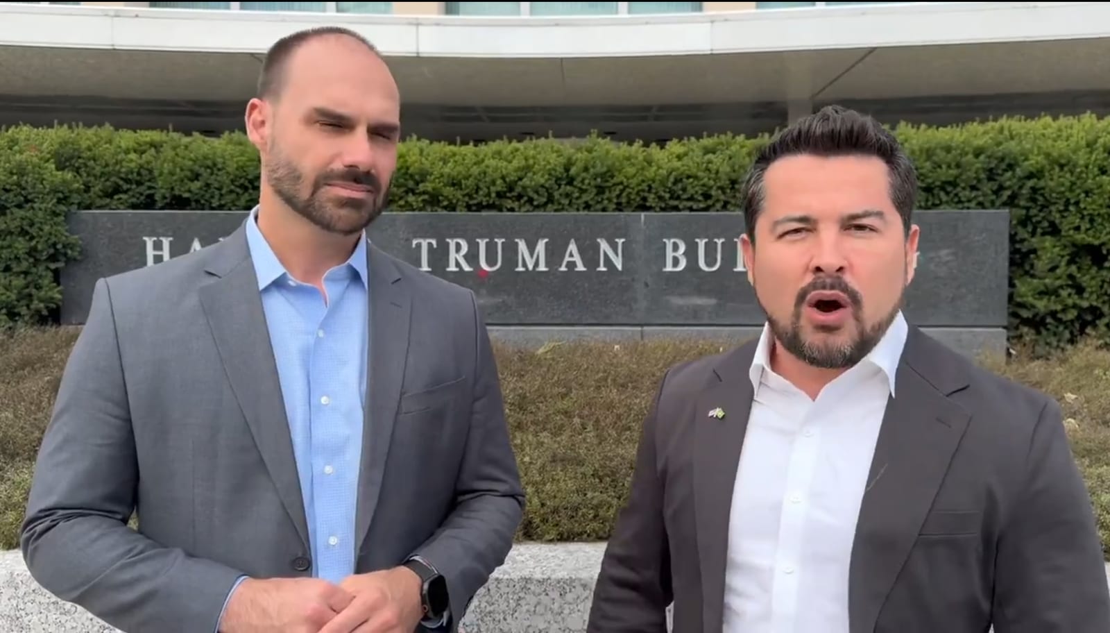 Eduardo e Figueiredo pedem aos EUA sanções contra três ministros do STF