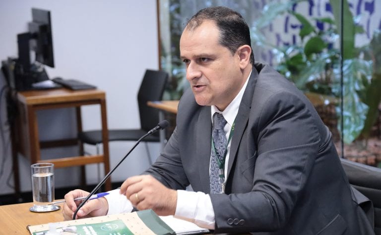 Diretor da Câmara diz que desafio é explicar política de forma simples