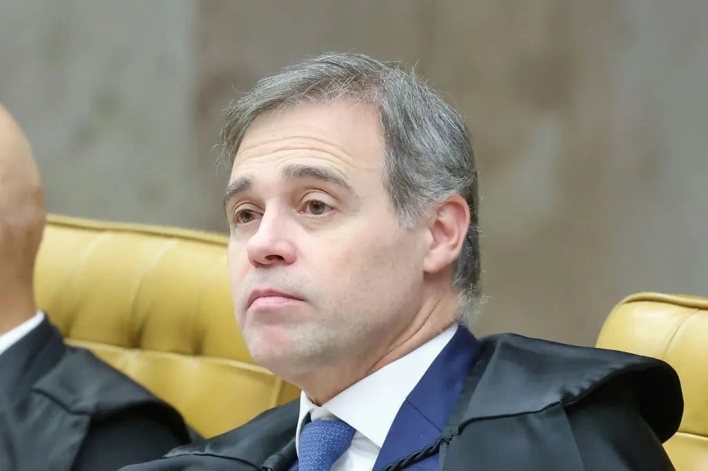 STF zera placar sobre tributação de lucros no exterior após destaque de Mendonça
