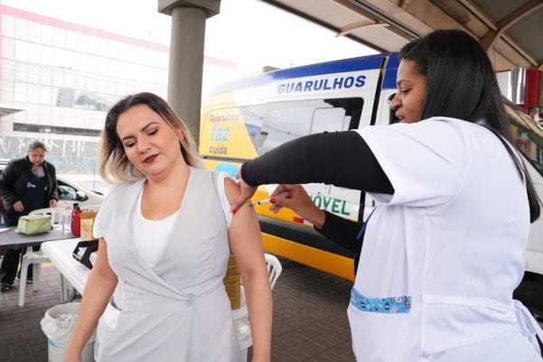 Vacinação móvel no Terminal Pimentas começa dia 24 em Guarulhos