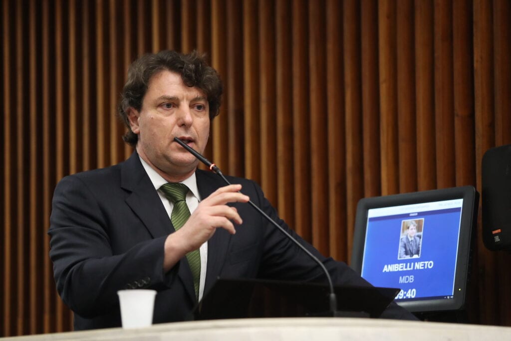 Reeleito para o 5º mandato, deputado Anibelli Neto relembra disputa pelo governo e fala em fiscalização