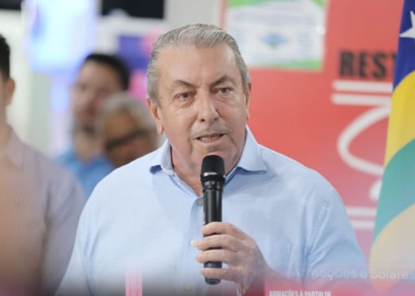Zé Mário entra em campo por Daniel e diz que quer reeleição no 1º turno