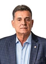 Coronel Meira e Cabo Aênia fazem adesivasso por Flávio Bolsonaro em Paulista