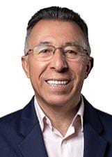 Valdeci Oliveira, eleito deputado federal pelo Rio Grande do Sul, esteve na Avenida Presidente Vargas, em Santa Maria, c