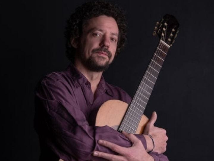 #Variedades SHOW DE CHICO TEIXEIRA É UM DOS DESTAQUES DA 3ª FESTA DE SÃO BENEDITO EM SÃO SEBASTIÃO