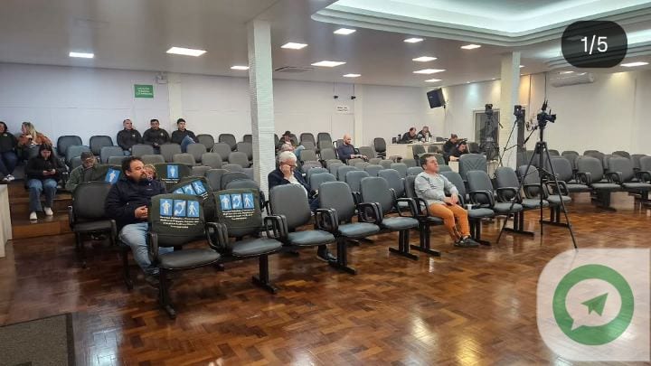 APENAS UM PROJETO DE DECRETO LEGISLATIVO VAI A VOTAÇÃO