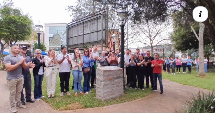 Praça Papa Pio XII é revitalizada em Serafina Corrêa e ganha um espaço especial para as crianças