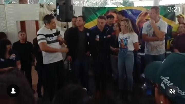 Governadora Celina Leão e Roney Nemer participam de café da manhã com servidores do DER-DF; categoria cobra isonomia com