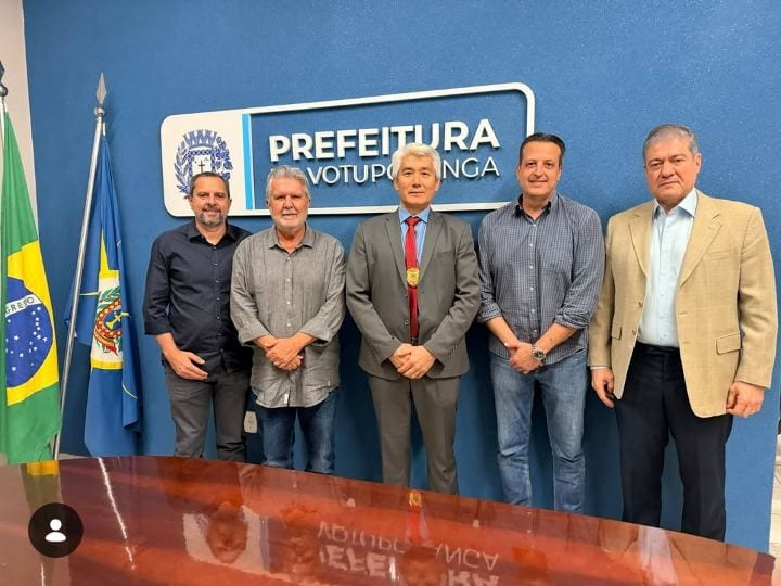 Jorge Seba recebe novo delegado seccional de Votuporanga