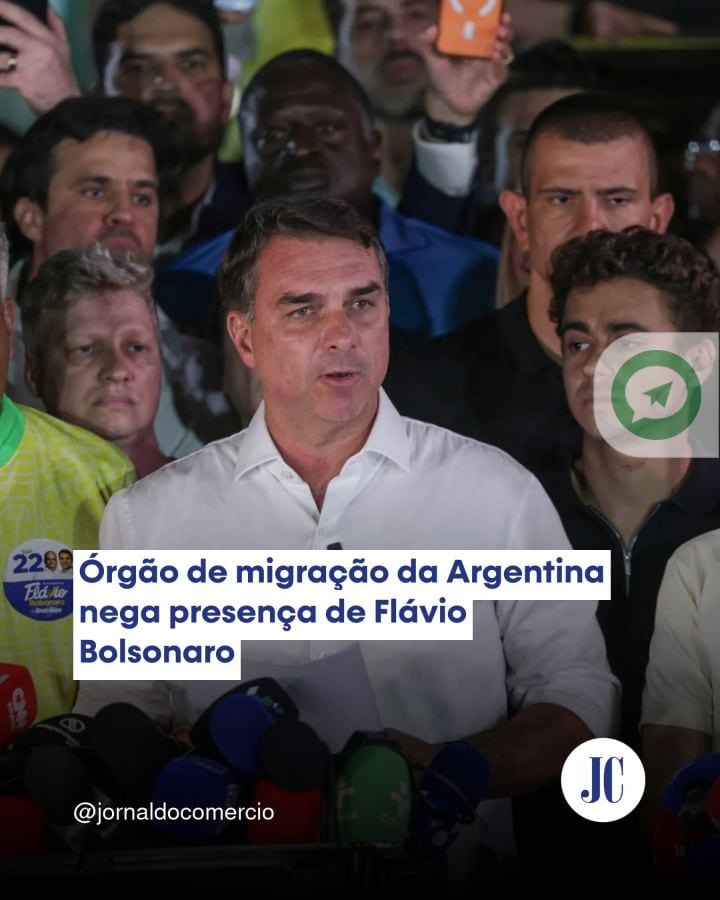 O órgão de migração da Argentina e um membro do governo de Javier Milei negaram que Flávio Bolsonaro esteja no país.