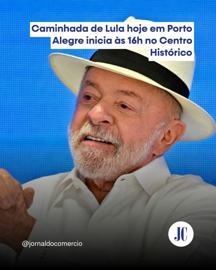 Lula participa de caminhada no Largo dos Açorianos, em Porto Alegre