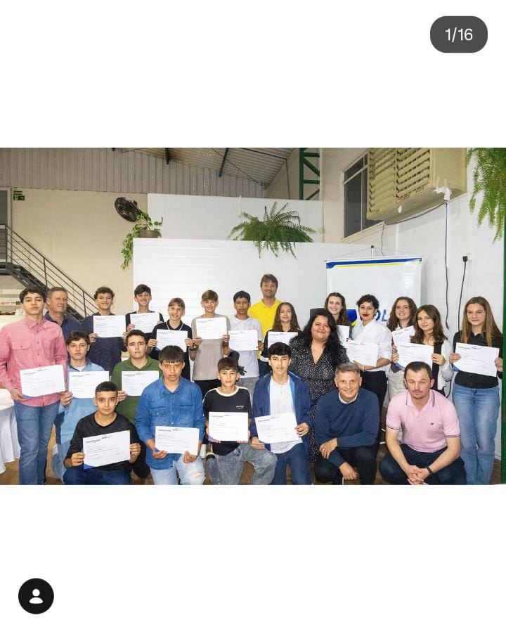 20 adolescentes concluem o curso “Preparando-se para o Primeiro Emprego”