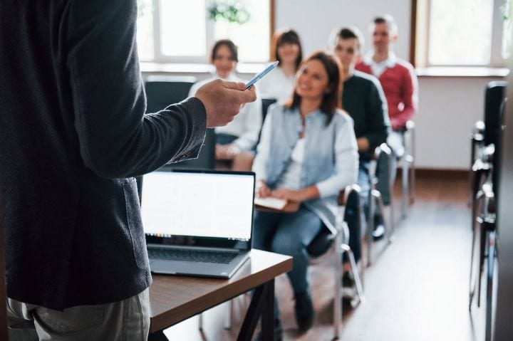 A Prefeitura de Farroupilha, em parceria com o Senac, está oferecendo dois cursos gratuitos de qualificação profissional