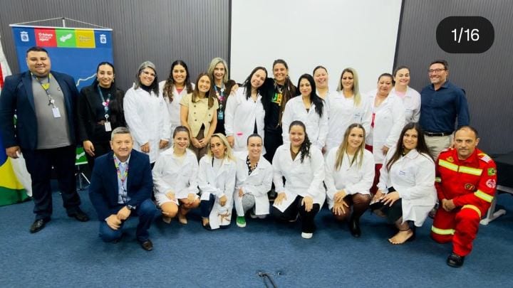 Cerimônia de entrega de jalecos marca etapa importante na formação de cuidadoras de idosos em Eldorado do Sul
