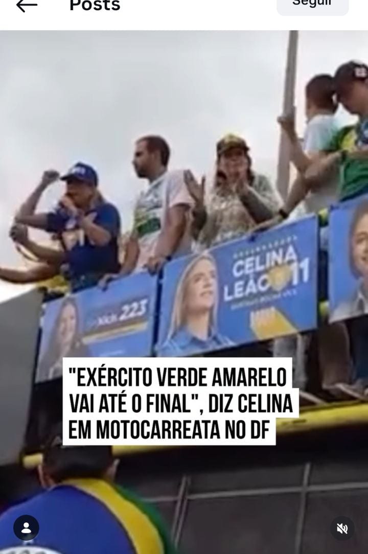 Apoiadores de Flávio Bolsonaro e Celina Leão fazem motocarreata na Torre de TV em Brasília