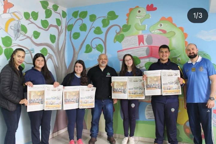 Poder Legislativo entrega exemplares do Jornal Folha do Nordeste aos alunos do Programa Estudantil Vereador por um Dia
