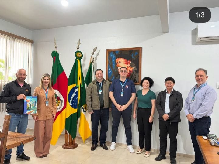 Prefeito Beto Nascimento recebe Caixa para discutir projetos em Bossoroca