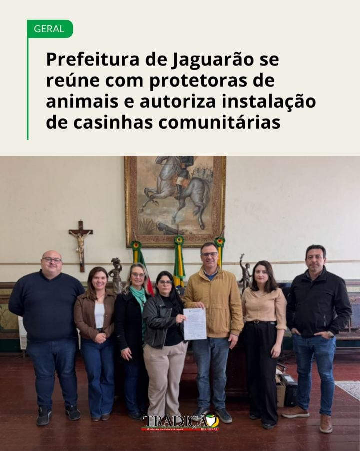 Na manhã de quarta-feira (21) o vice-prefeito e a chefe de Gabinete, Evanice Marques da Rocha, entregaram pessoalmente à