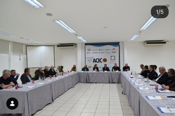 IDEIAS NA MESA | ACIC DEBATE CENÁRIO ECONÔMICO, ARTICULAÇÕES INSTITUCIONAIS E DEMANDAS PARA O DESENVOLVIMENTO DE CARAZIN