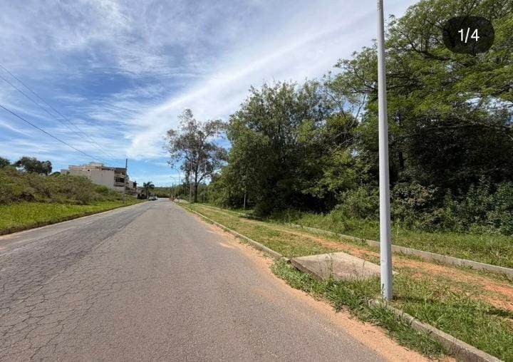 Começa a construção da pista de caminhada e ciclovia que integra complexo esportivo do Parque Eglon Meyer Correa